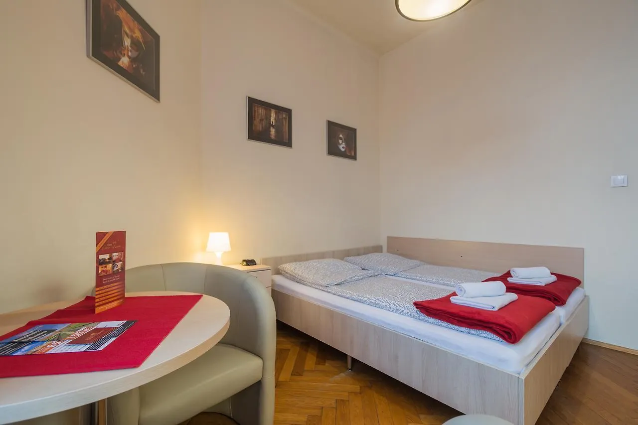 Euro-Room Rooms & Apartments Kraków Polska