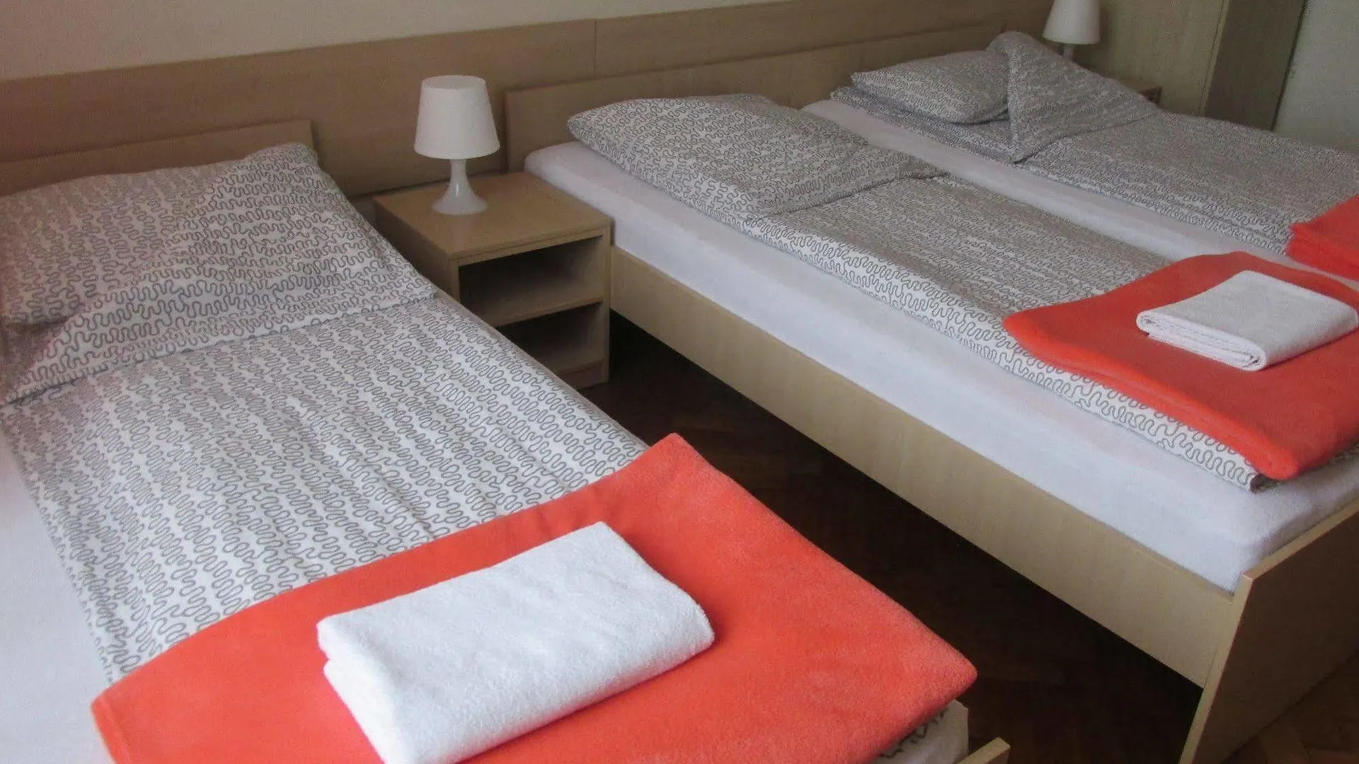 Euro-Room Rooms & Apartments Kraków Polska